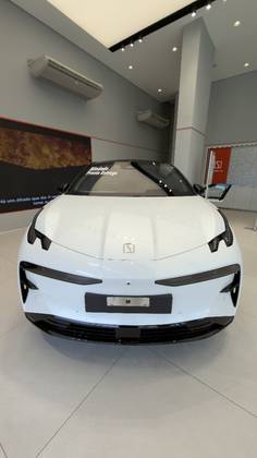 ZEEKR X 66 KW ELÉTRICO FLAGSHIP AWD